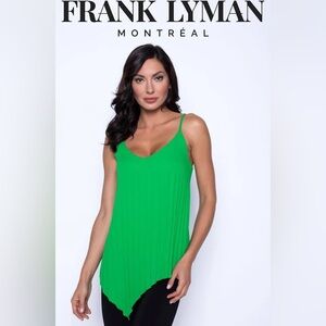 Frank Lyman Design Green Asymmetrical Pleated Tank Top. Size 8